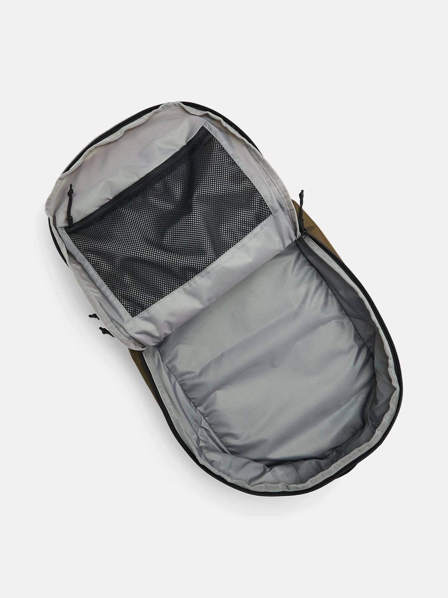 COMMUTER BACKPACK 18,5L PONDEROSA PINE (45Z) 7 COMMUTER BACKPACK 18,5L PONDEROSA PINE (45Z)