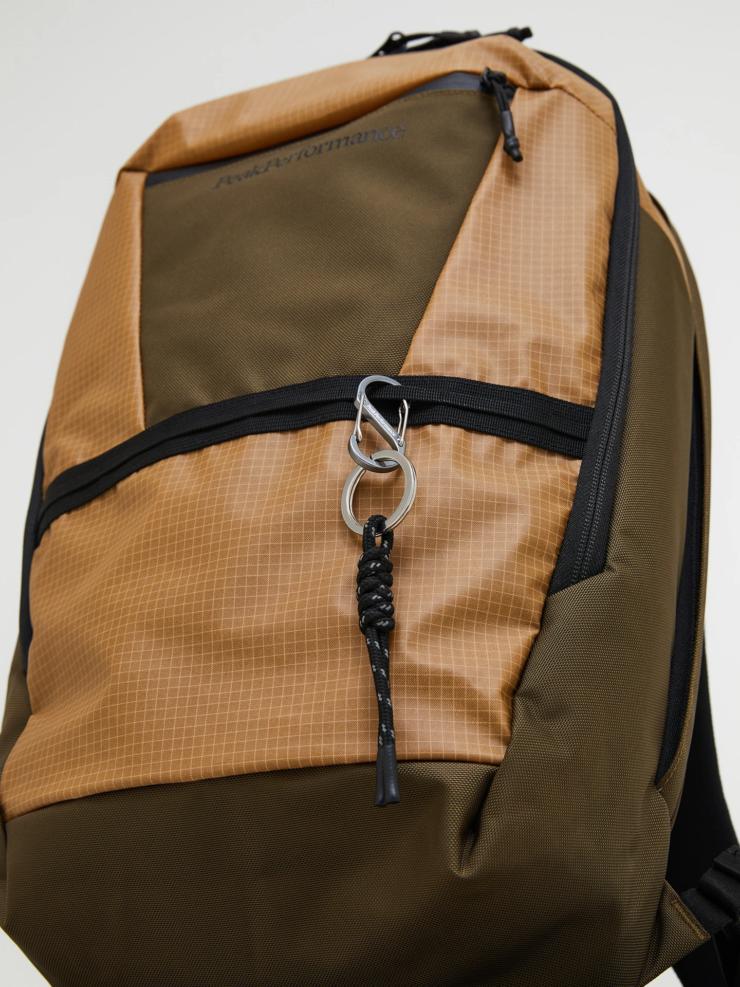 COMMUTER BACKPACK 18,5L PONDEROSA PINE (45Z) 9 COMMUTER BACKPACK 18,5L PONDEROSA PINE (45Z)