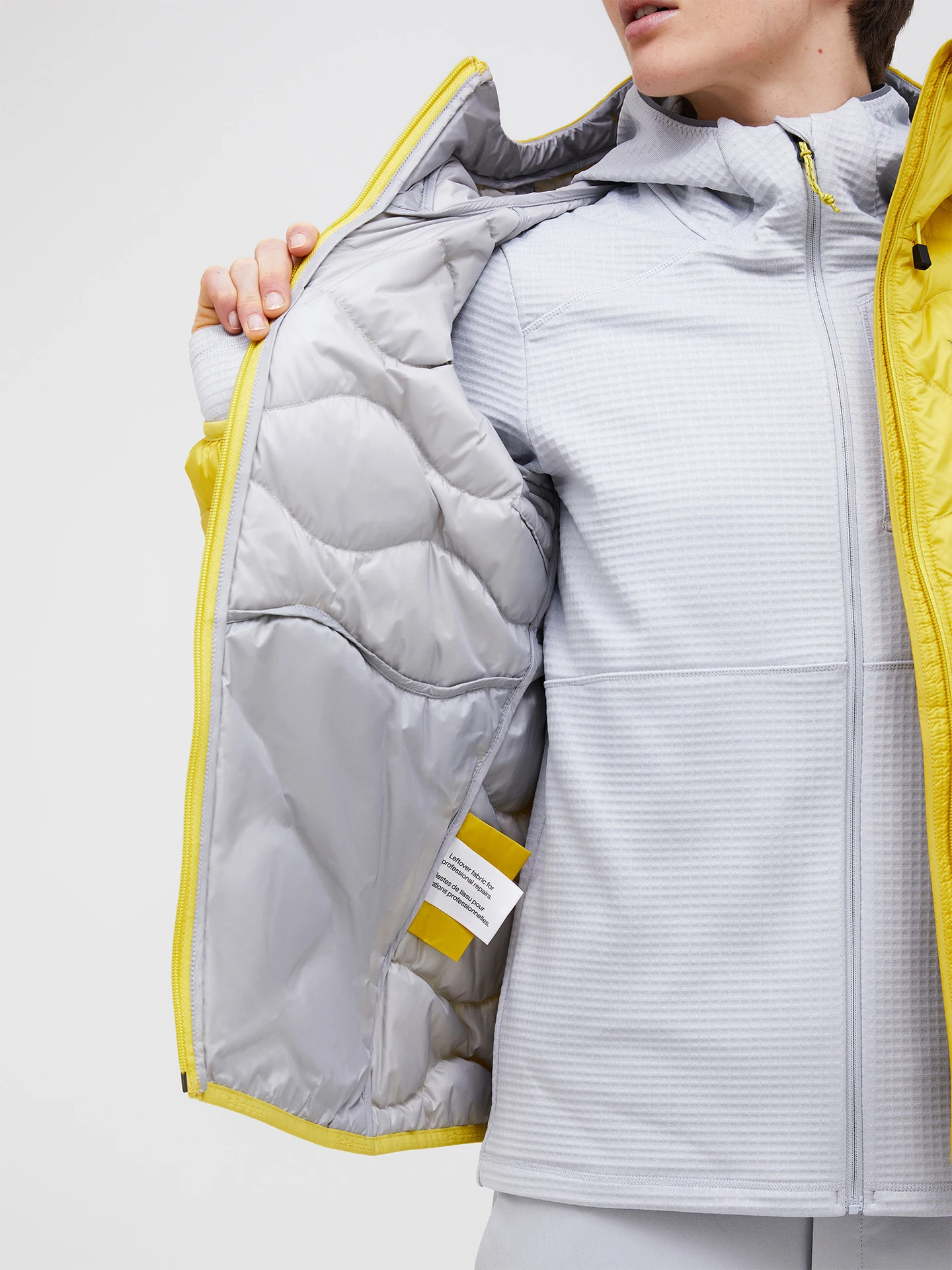 HELIUM DOWN HOOD JACKET WOMEN RED POMPEIAN (5DM) / WARM BLUSH (5BH)