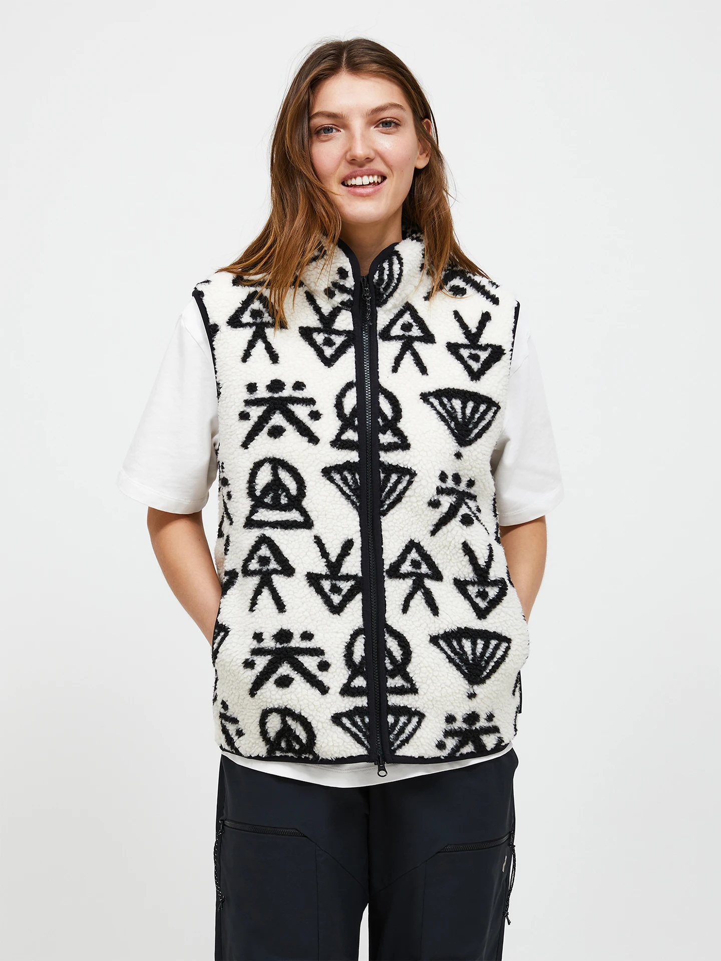 GRAPHIC PILE VEST WOMEN PONDEROSA PINE (45Z)