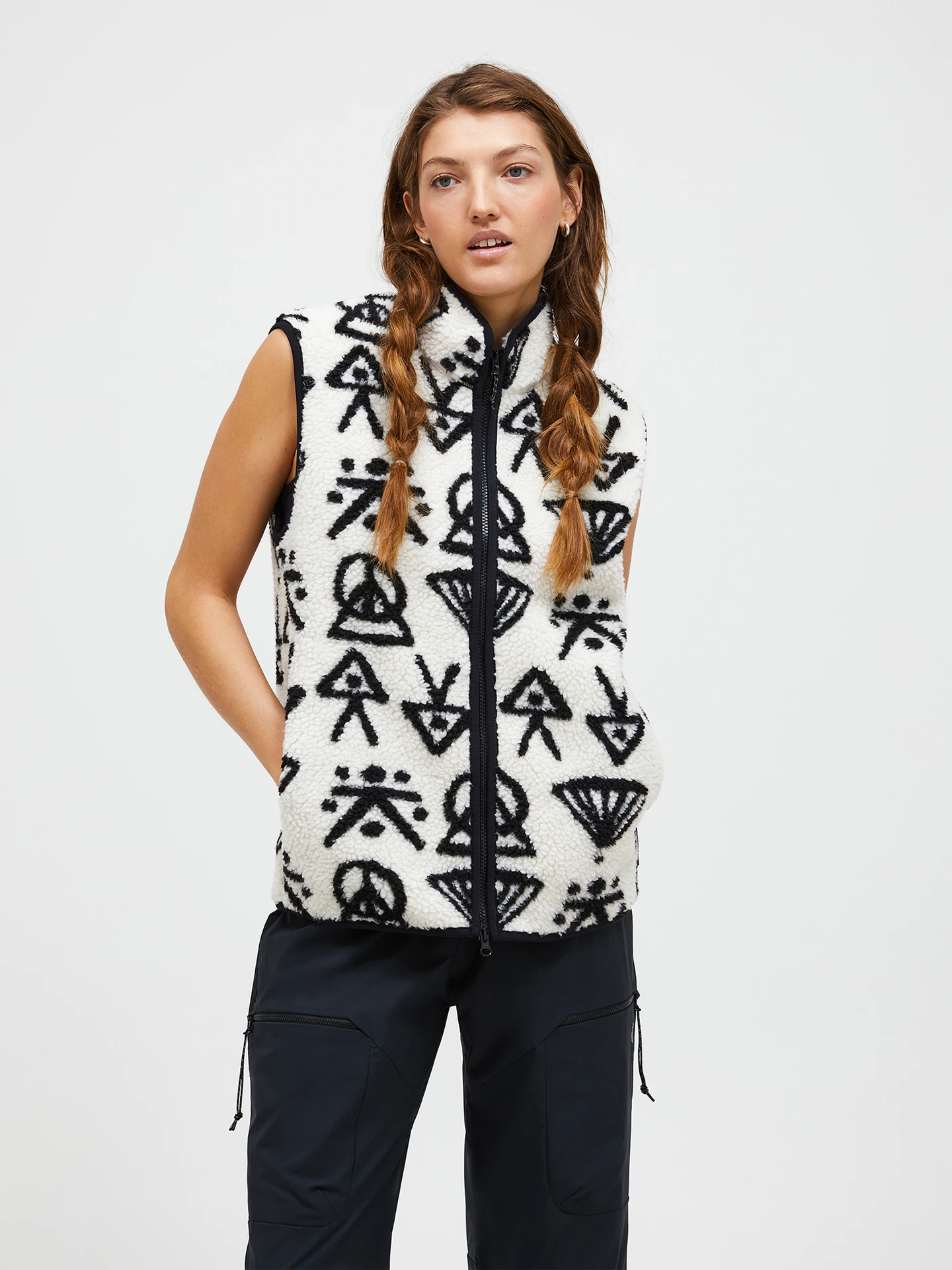 GRAPHIC PILE VEST WOMEN PONDEROSA PINE (45Z)